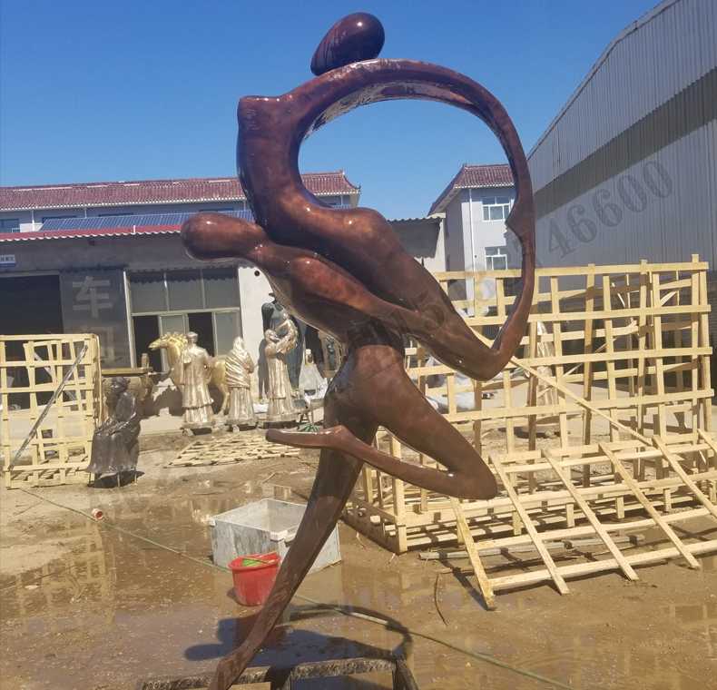 抽象舞蹈人物銅雕塑，銅男女跳舞雕塑，抽象銅人物雕塑