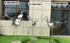 城市不銹鋼景觀(guān)雕塑怎樣設(shè)計(jì)？